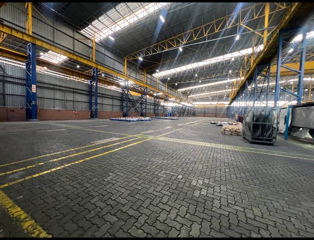 5,999M² FACTORY TO LET IN ROODEKOP